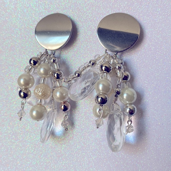 Silver Lining Earrings - Picture 4 of 4